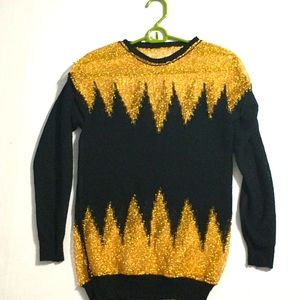 NWOT Shimmery sweater
